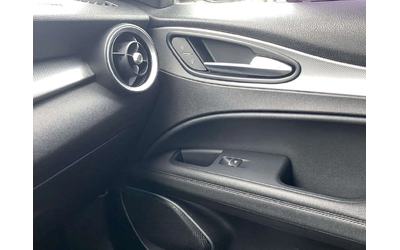 Alfa Romeo Stelvio * BASE SPORT Q4 * CARFAX * ЦЕНА ДО БГ - автомобили, коли, обяви за нови и употребявани 11