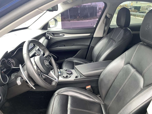 Alfa Romeo Stelvio * BASE SPORT Q4 * CARFAX * ЦЕНА ДО БГ - автомобили, коли, обяви за нови и употребявани 4