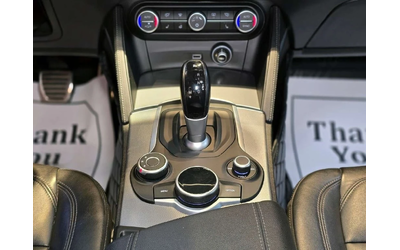 Alfa Romeo Stelvio * BASE SPORT Q4 * CARFAX * ЦЕНА ДО БГ - автомобили, коли, обяви за нови и употребявани 10