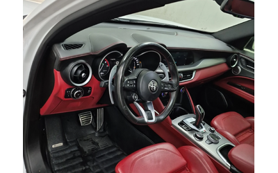 Alfa Romeo Stelvio 2.0 TI SPORT - автомобили, коли, обяви за нови и употребявани 7