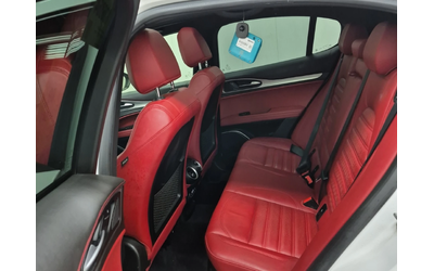 Alfa Romeo Stelvio 2.0 TI SPORT - автомобили, коли, обяви за нови и употребявани 8