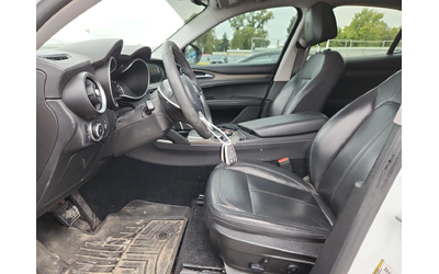 Alfa Romeo Stelvio TI* AWD* - автомобили, коли, обяви за нови и употребявани 8