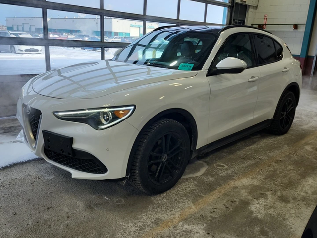 Alfa Romeo Stelvio Ti Sport* Distronic* Harman/Kardon* Пано* Подгрев* - автомобили, коли, обяви за нови и употребявани 0
