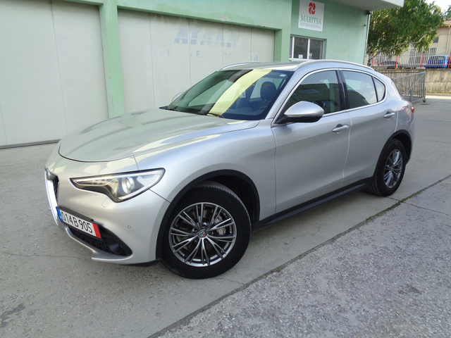 Alfa Romeo Stelvio 2.2JTDM-EXECUTIVE-4X4-210-Q4 - автомобили, коли, обяви за нови и употребявани 0