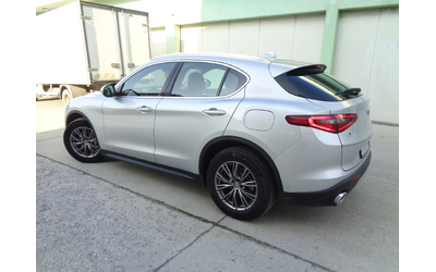 alfa-romeo-stelvio - 2