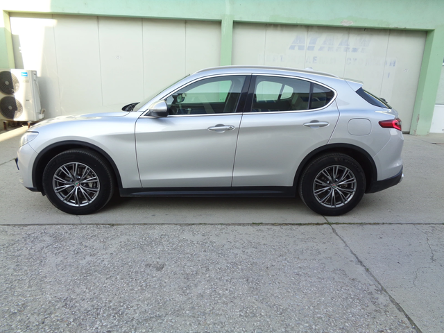 Alfa Romeo Stelvio 2.2JTDM-EXECUTIVE-4X4-210-Q4 - автомобили, коли, обяви за нови и употребявани 6