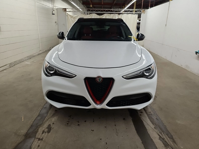 Alfa Romeo Stelvio TI С РЕГИСТРАЦИЯ & АВТО КРЕДИТ - автомобили, коли, обяви за нови и употребявани 1