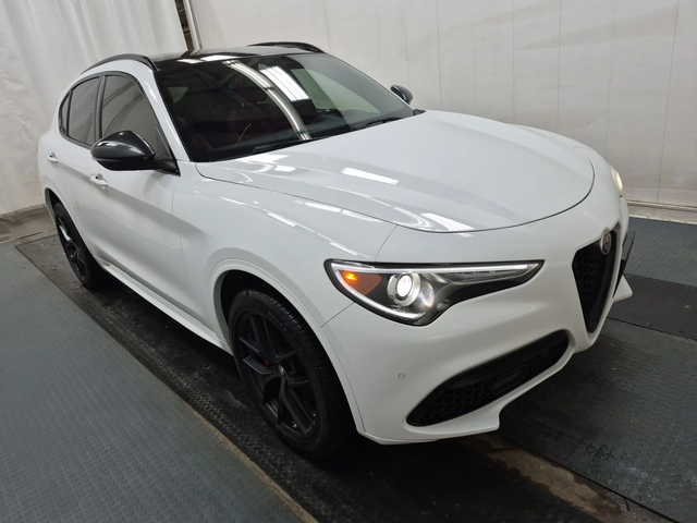 Alfa Romeo Stelvio TI SPORT С РЕГИСТРАЦИЯ & АВТО КРЕДИТ - автомобили, коли, обяви за нови и употребявани 2