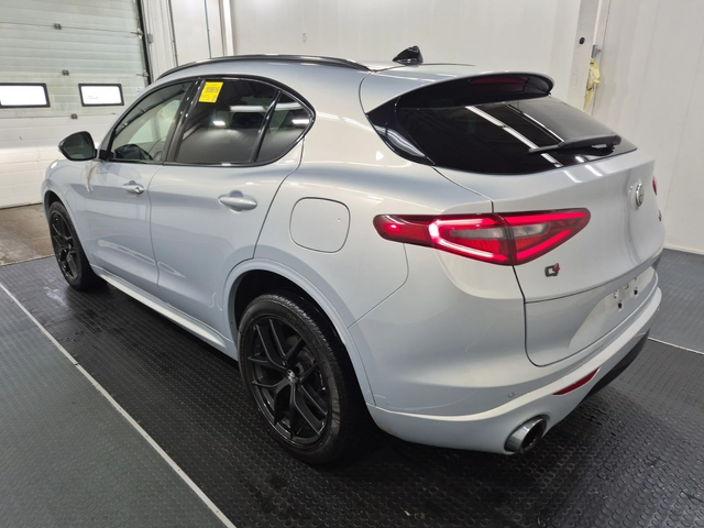 Alfa Romeo Stelvio TI С РЕГИСТРАЦИЯ & АВТО КРЕДИТ - автомобили, коли, обяви за нови и употребявани 3