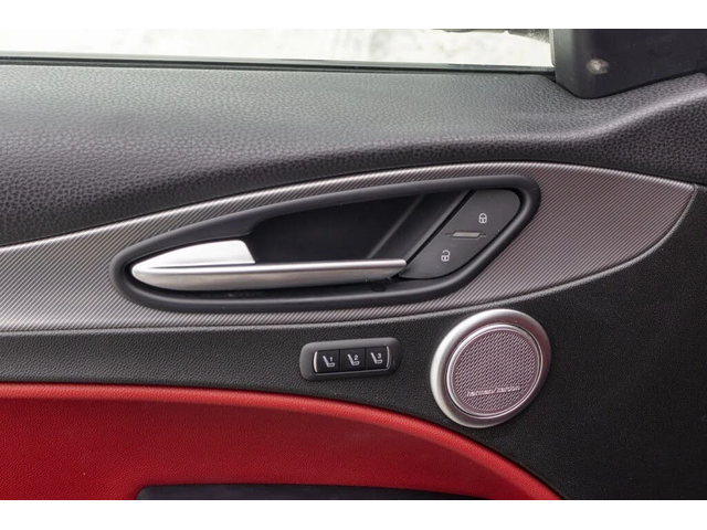 Alfa Romeo Stelvio Ti Sport AWD* HARMAN KARDON* PANORAMA* MEMORY* - автомобили, коли, обяви за нови и употребявани 8