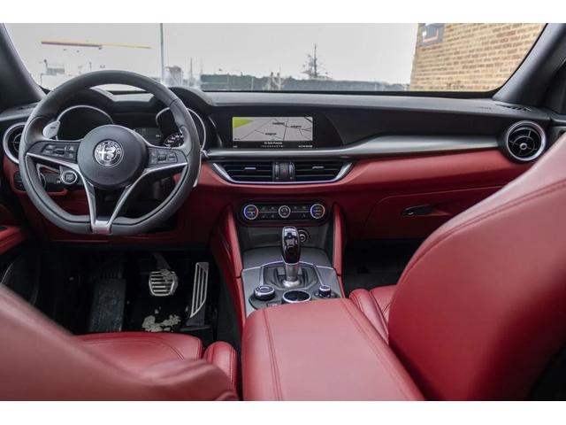 Alfa Romeo Stelvio Ti Sport AWD* HARMAN KARDON* PANORAMA* MEMORY* - автомобили, коли, обяви за нови и употребявани 9