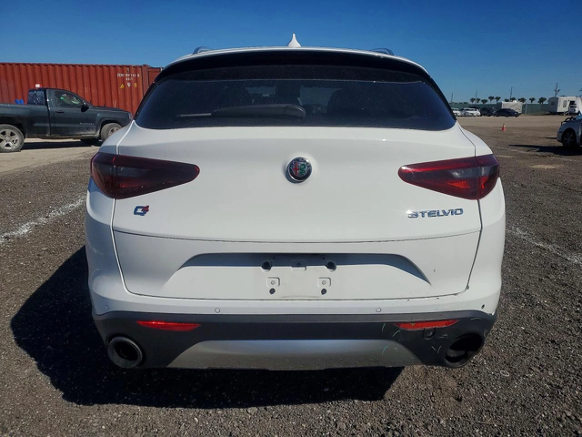 Alfa Romeo Stelvio * Q4* КОЖА* ПОДГРЕВ* НАВИ* ЛЕД* - автомобили, коли, обяви за нови и употребявани 5