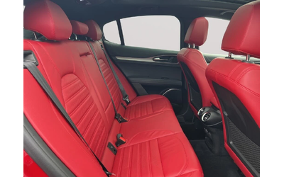 Alfa Romeo Stelvio АвтоКредит* (ЦЕНА ДО БГ)Alfa Romeo Stelvio Veloce - автомобили, коли, обяви за нови и употребявани 8