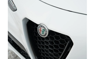 Alfa Romeo Stelvio * АвтоКредит * (ЦЕНА ДО БГ) - автомобили, коли, обяви за нови и употребявани 7