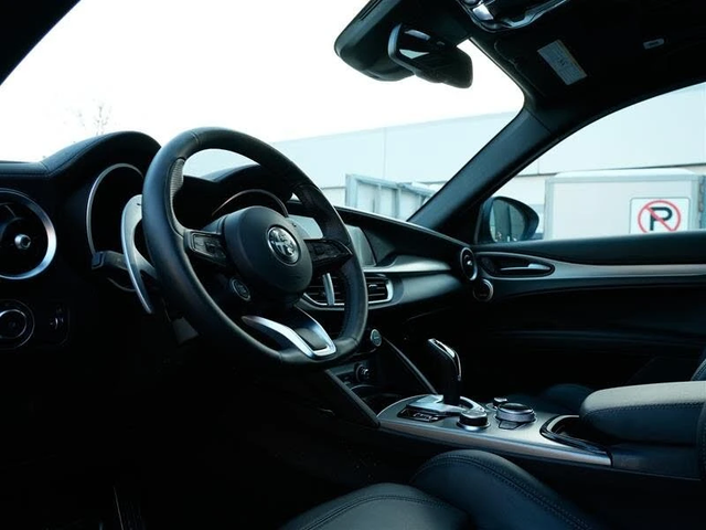 Alfa Romeo Stelvio * АвтоКредит * (ЦЕНА ДО БГ) - автомобили, коли, обяви за нови и употребявани 15