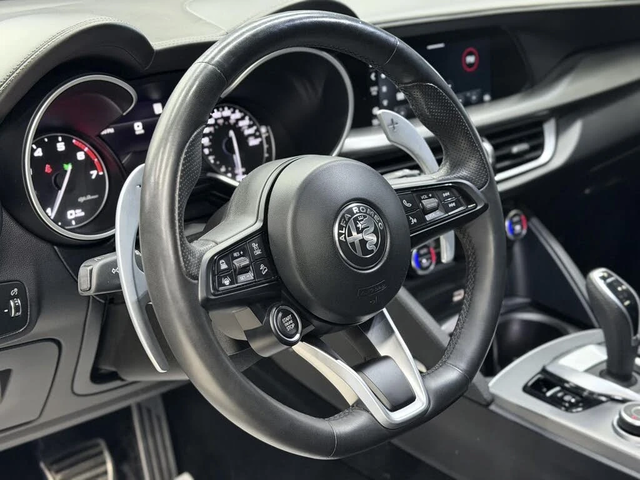 Alfa Romeo Stelvio * АвтоКредит * (ЦЕНА ДО БГ) - автомобили, коли, обяви за нови и употребявани 9