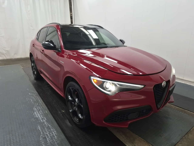 Alfa Romeo Stelvio * VELOCE * PANO* KEYLESS* ПОДГРЕВ* - автомобили, коли, обяви за нови и употребявани 1