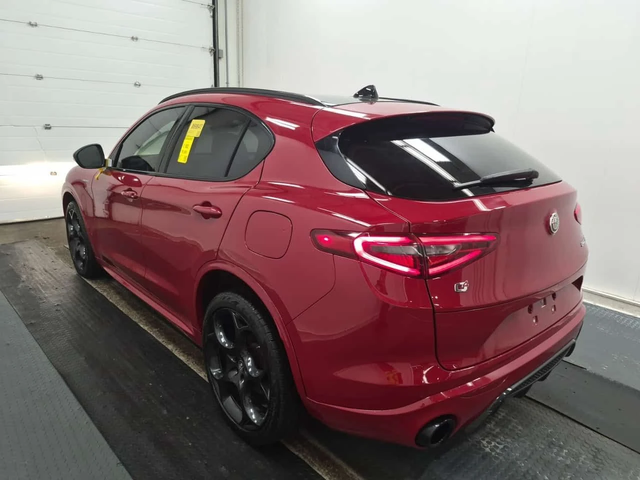 Alfa Romeo Stelvio * VELOCE * PANO* KEYLESS* ПОДГРЕВ* - автомобили, коли, обяви за нови и употребявани 3