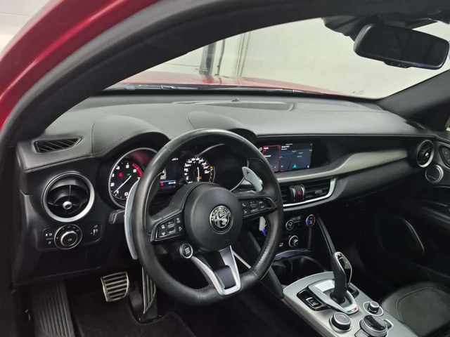 Alfa Romeo Stelvio * VELOCE * PANO* KEYLESS* ПОДГРЕВ* - автомобили, коли, обяви за нови и употребявани 9