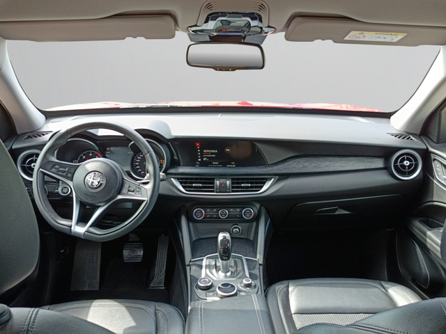 Alfa Romeo Stelvio - автомобили, коли, обяви за нови и употребявани 12