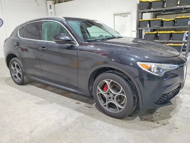 Alfa Romeo Stelvio AWD - автомобили, коли, обяви за нови и употребявани 3