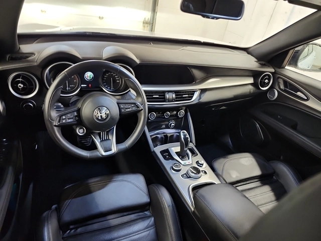 Alfa Romeo Stelvio VELOCE 2.0T * * CARFAX * * АВТО КРЕДИТ * * - автомобили, коли, обяви за нови и употребявани 5