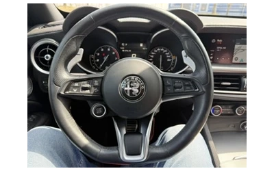 Alfa Romeo Stelvio Veloce * ПАНОРАМА * 2 КЛЮЧА * СЕРВИЗНА ИСТ - автомобили, коли, обяви за нови и употребявани 11