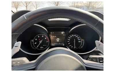 Alfa Romeo Stelvio Veloce * ПАНОРАМА * 2 КЛЮЧА * СЕРВИЗНА ИСТ - автомобили, коли, обяви за нови и употребявани 12