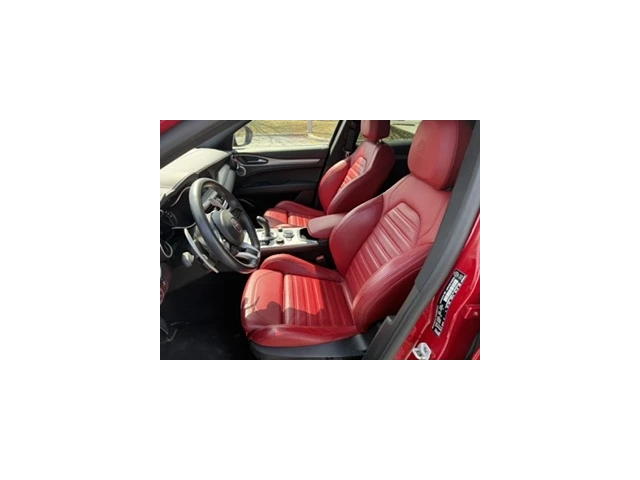 Alfa Romeo Stelvio Veloce * ПАНОРАМА * 2 КЛЮЧА * СЕРВИЗНА ИСТ - автомобили, коли, обяви за нови и употребявани 9