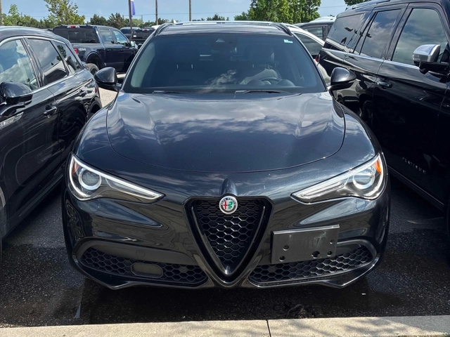Alfa Romeo Stelvio To SPORT / CARFAX - автомобили, коли, обяви за нови и употребявани 1