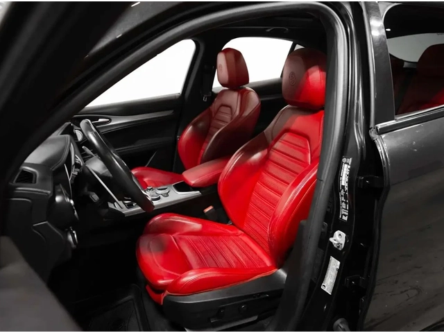 Alfa Romeo Stelvio 2022 Alfa Romeo Stelvio Veloce - автомобили, коли, обяви за нови и употребявани 6