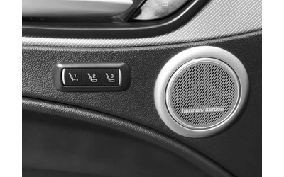 Alfa Romeo Stelvio 2022 Alfa Romeo Stelvio Veloce - автомобили, коли, обяви за нови и употребявани 9