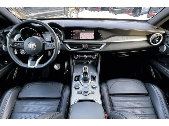 Alfa Romeo Stelvio 2022 Alfa Romeo Stelvio Veloce - автомобили, коли, обяви за нови и употребявани 6