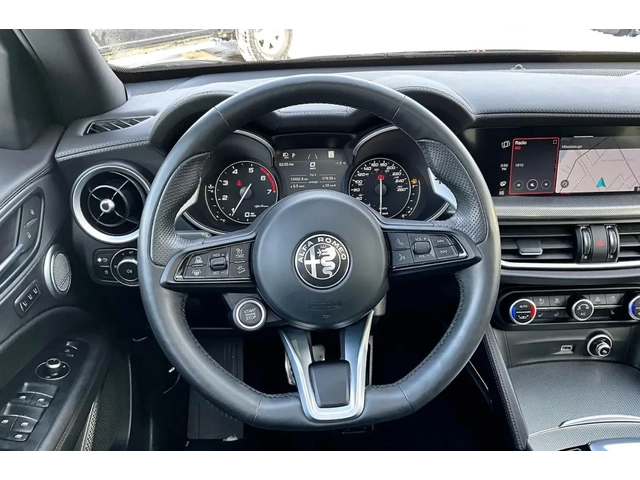 Alfa Romeo Stelvio 2022 Alfa Romeo Stelvio Veloce - автомобили, коли, обяви за нови и употребявани 7