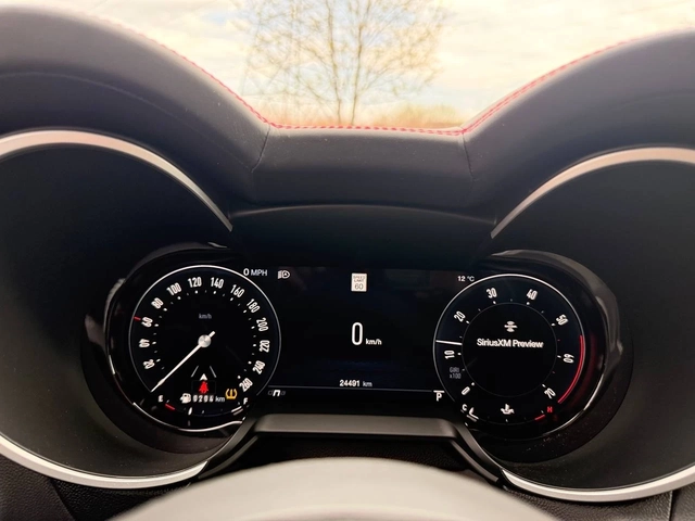 Alfa Romeo Stelvio COMPETEZIONE PACKAGE* AWD* - автомобили, коли, обяви за нови и употребявани 10