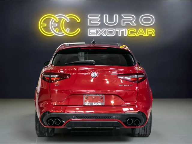 Alfa Romeo Stelvio Quadrifoglio 505 HP Twin-Turbo V6| CARBON| ЛИЗИНГ - автомобили, коли, обяви за нови и употребявани 4