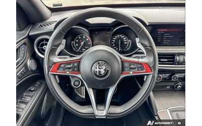 Alfa Romeo Stelvio Ti Sport / HARMAN KARDON / ПАНОРАМА / - автомобили, коли, обяви за нови и употребявани 12