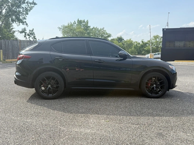 Alfa Romeo Stelvio Ti AWD* HARMAN KARDON* DISTRONIC* PANORAMA* - автомобили, коли, обяви за нови и употребявани 5