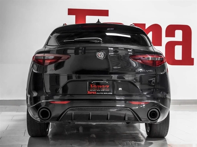 Alfa Romeo Stelvio Estrema AWD/PANOROOF/DRIVE-ASSISTS/PREMIUM - автомобили, коли, обяви за нови и употребявани 3