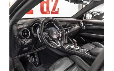 alfa-romeo-stelvio - 4