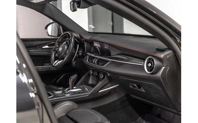 Alfa Romeo Stelvio Estrema AWD/PANOROOF/DRIVE-ASSISTS/PREMIUM - автомобили, коли, обяви за нови и употребявани 8