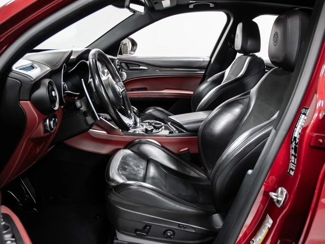Alfa Romeo Stelvio Quadrifoglio AWD - автомобили, коли, обяви за нови и употребявани 8