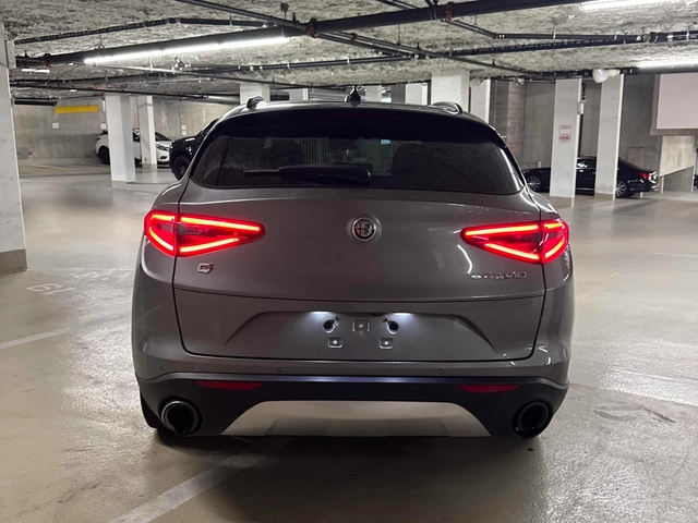 Alfa Romeo Stelvio TI* AWD* Пано* Сервизна история - автомобили, коли, обяви за нови и употребявани 3