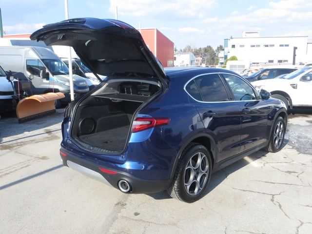 Alfa Romeo Stelvio 2, 2 VELOCE - автомобили, коли, обяви за нови и употребявани 16
