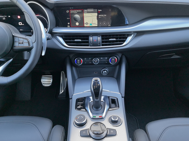 Alfa Romeo Stelvio VELOCE 2.0 Petrol 280 hp AT8 Q4 - автомобили, коли, обяви за нови и употребявани 12