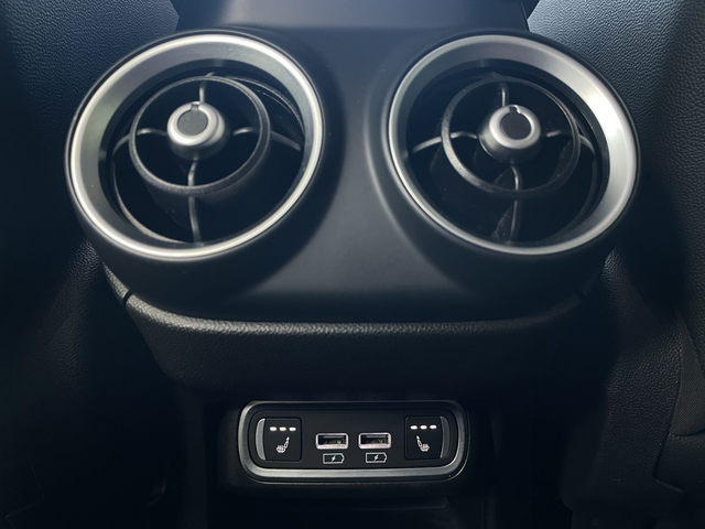 Alfa Romeo Stelvio VELOCE 2.0 Petrol 280 hp AT8 Q4 - автомобили, коли, обяви за нови и употребявани 16