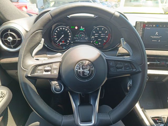 Alfa Romeo Tonale - автомобили, коли, обяви за нови и употребявани 9