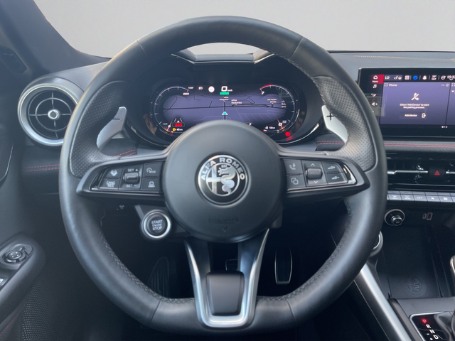 Alfa Romeo Tonale Veloce 1.3 PHEV 280 hp EAT6 - автомобили, коли, обяви за нови и употребявани 14