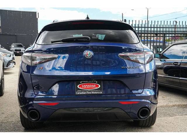 Alfa Stelvio Ti Sport |AWD|ONE OWNER|BSM|NAVI|PANO|RED INT All Wheel Drive - автомобили, коли, обяви за нови и употребявани 6