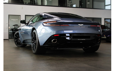 aston-martin - 4